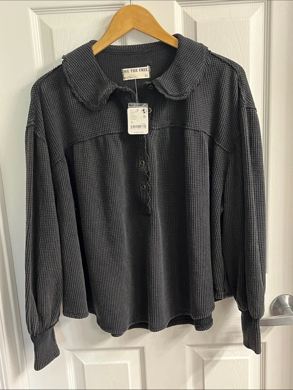 NWT Free People We The Free Queen Of Hearts Thermal Ruffle Collar Black